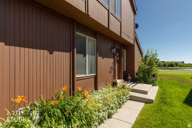 303 WILLOW WAY, Pleasant View, UT 84414