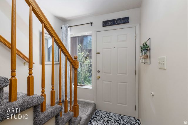 303 WILLOW WAY, Pleasant View, UT 84414