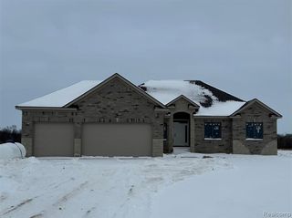 3845 Howland Road, Almont, MI 48003