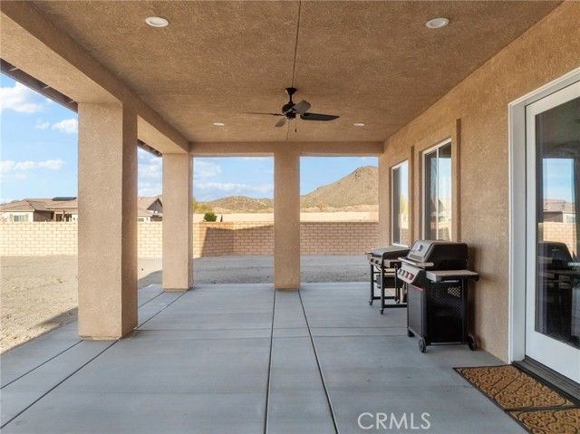 19568 Arcata Road, Apple Valley, CA 92307