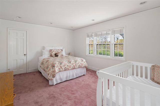 250 Oxford Road, New Rochelle, NY 10804