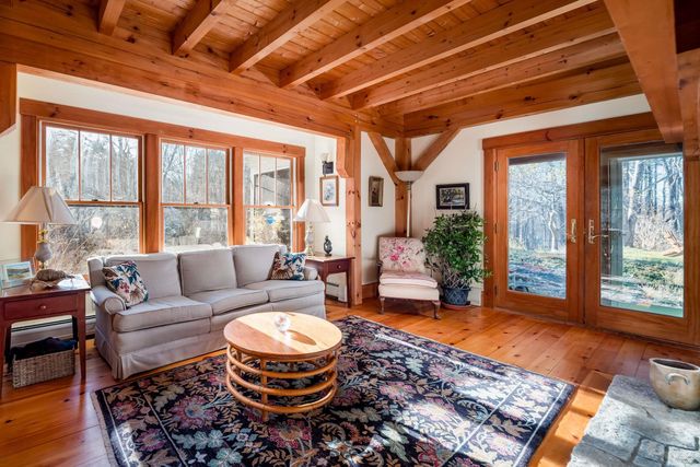 25 Brave Boat Harbor Road, York, ME 03909