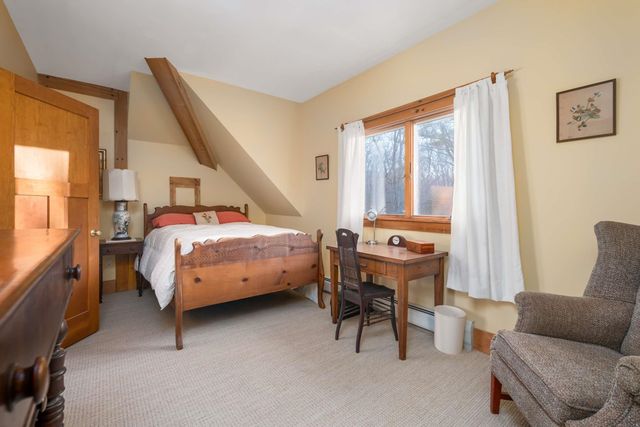 25 Brave Boat Harbor Road, York, ME 03909