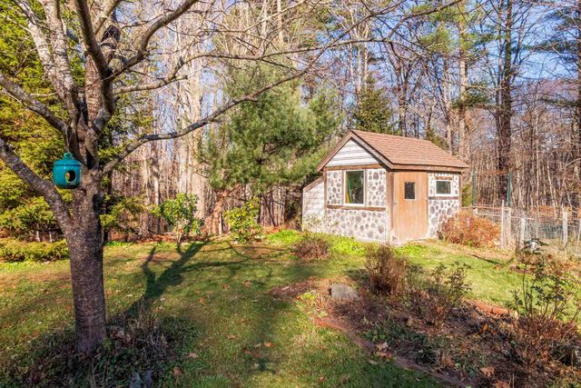 25 Brave Boat Harbor Road, York, ME 03909