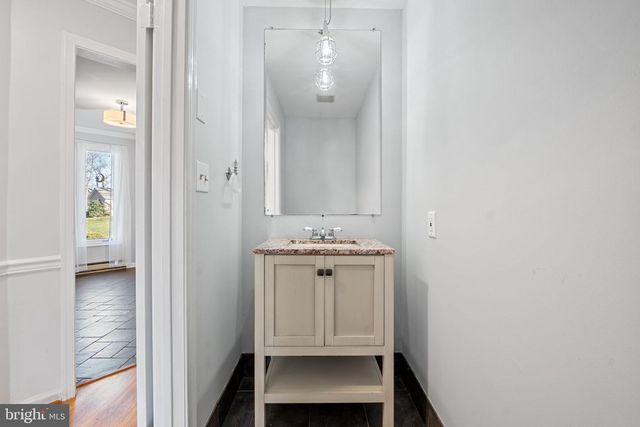 51 CAPTAIN BAIRD CT, Charles Town, WV 25414