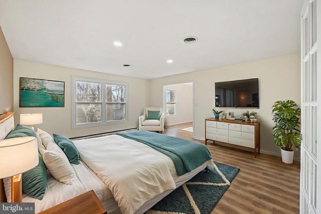 51 CAPTAIN BAIRD CT, Charles Town, WV 25414