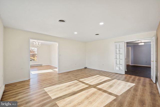 51 CAPTAIN BAIRD CT, Charles Town, WV 25414