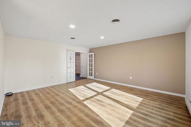 51 CAPTAIN BAIRD CT, Charles Town, WV 25414