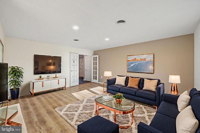 51 CAPTAIN BAIRD CT, Charles Town, WV 25414