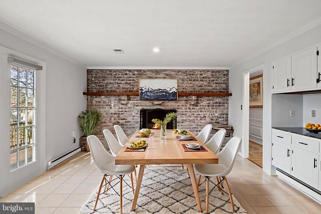 51 CAPTAIN BAIRD CT, Charles Town, WV 25414