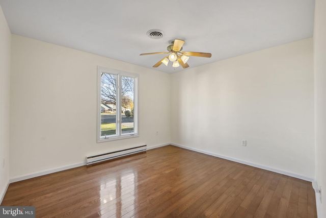 51 CAPTAIN BAIRD CT, Charles Town, WV 25414