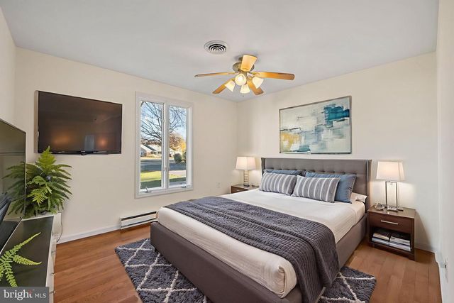 51 CAPTAIN BAIRD CT, Charles Town, WV 25414