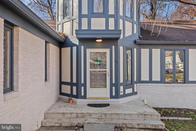 51 CAPTAIN BAIRD CT, Charles Town, WV 25414