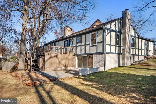 51 CAPTAIN BAIRD CT, Charles Town, WV 25414