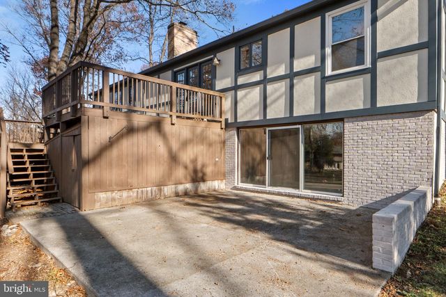 51 CAPTAIN BAIRD CT, Charles Town, WV 25414