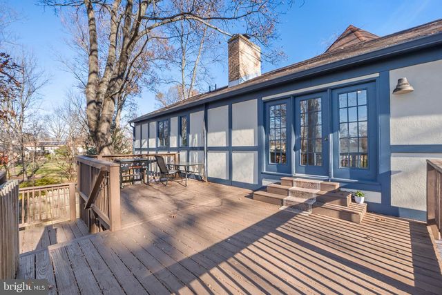 51 CAPTAIN BAIRD CT, Charles Town, WV 25414