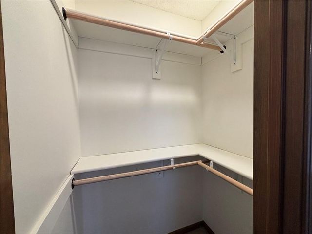 1004 3rd Terrace, Lee's Summit, MO 64063