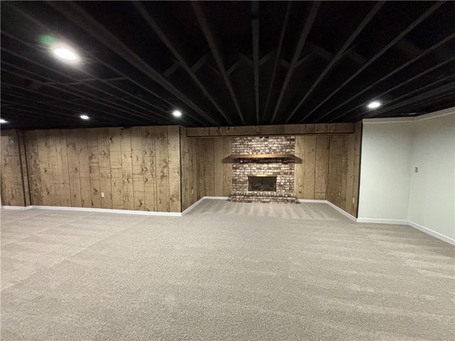 1004 3rd Terrace, Lee's Summit, MO 64063