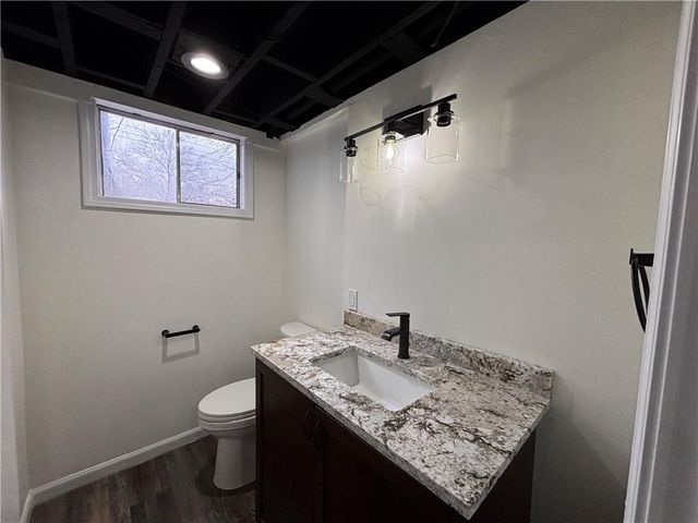 1004 3rd Terrace, Lee's Summit, MO 64063