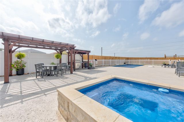3201 S 11th St A5, Port Aransas, TX 78373