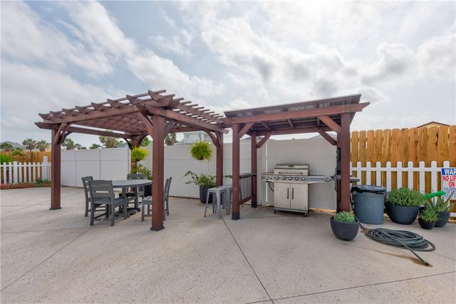 3201 S 11th St A5, Port Aransas, TX 78373