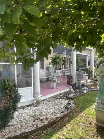 213 Pulaski St, Lawrenceburg, TN 38464