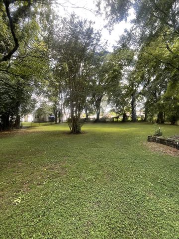 213 Pulaski St, Lawrenceburg, TN 38464