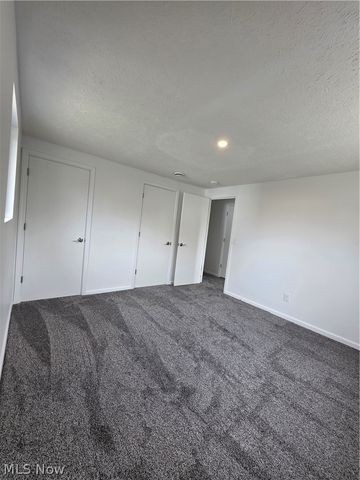 746 Delaware Avenue, Elyria, OH 44035