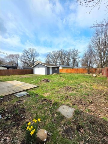 746 Delaware Avenue, Elyria, OH 44035