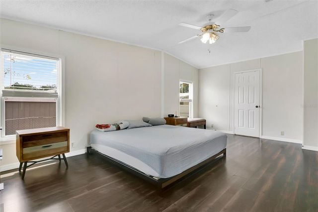 169 PINE TREE DRIVE, Debary, FL 32713