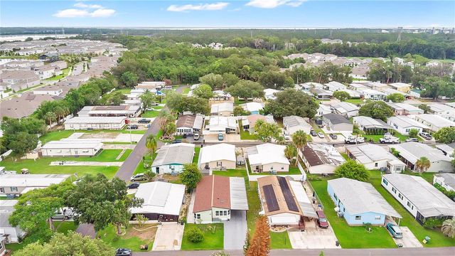 169 PINE TREE DRIVE, Debary, FL 32713