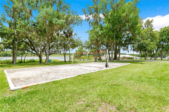 169 PINE TREE DRIVE, Debary, FL 32713
