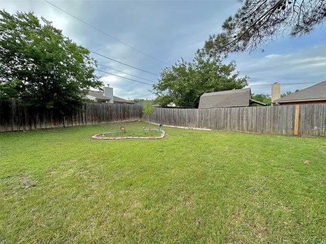 6624 Aztec Court, Lake Worth, TX 76135