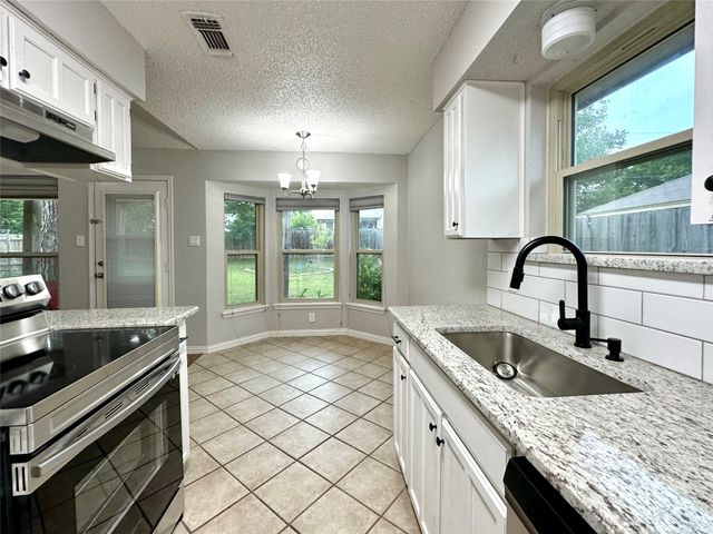 6624 Aztec Court, Lake Worth, TX 76135