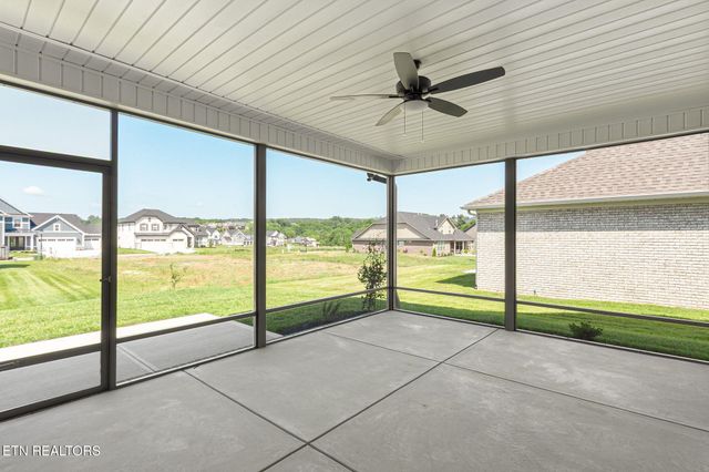12027 Deer Crossing Drive, Knoxville, TN 37932