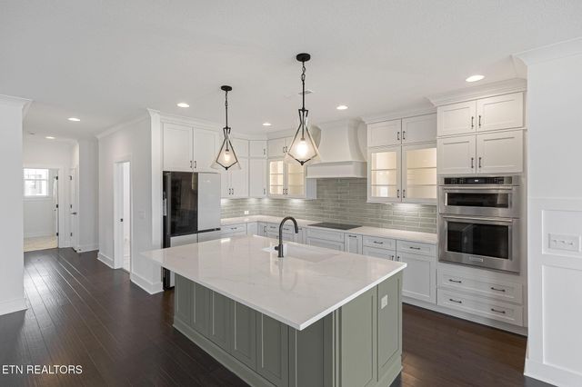 12027 Deer Crossing Drive, Knoxville, TN 37932