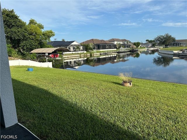 2405 SW 32nd ST, Cape Coral, FL 33914