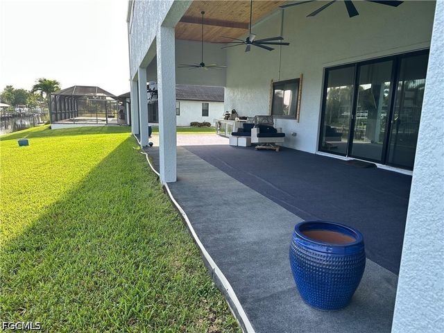 2405 SW 32nd ST, Cape Coral, FL 33914