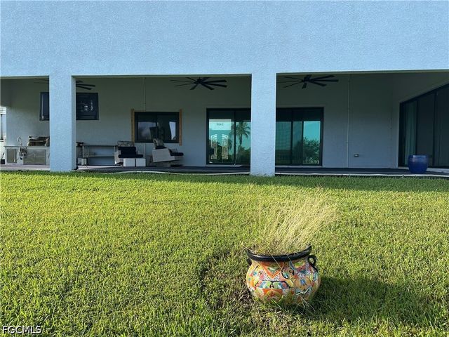 2405 SW 32nd ST, Cape Coral, FL 33914