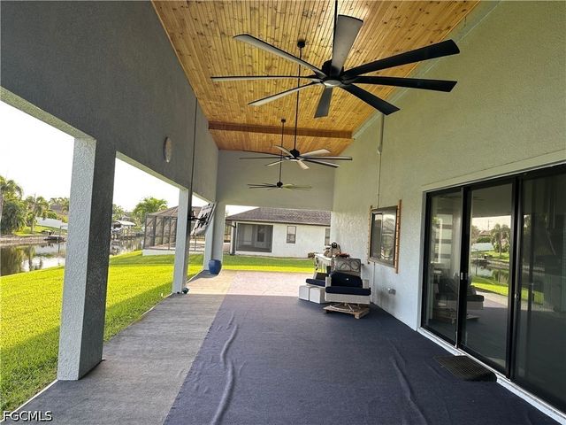 2405 SW 32nd ST, Cape Coral, FL 33914