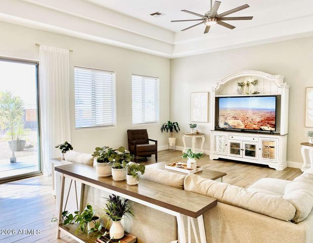 15 W LONE STAR Lane, Queen Creek, AZ 85140