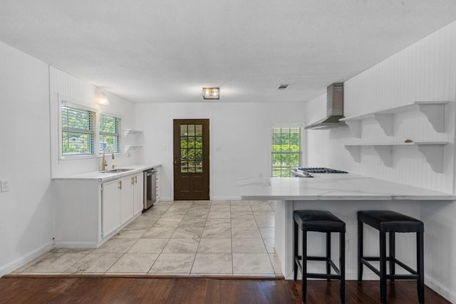 215 Bar Park Loop, Coldspring, TX 77331