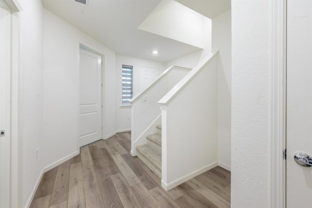 2944 Valbonne Walk, Sacramento, CA 95834