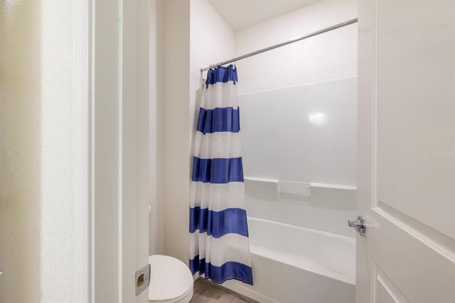 2944 Valbonne Walk, Sacramento, CA 95834