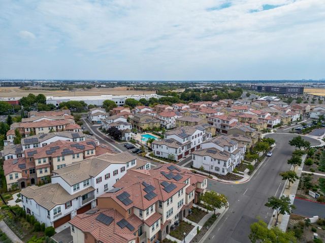 2944 Valbonne Walk, Sacramento, CA 95834