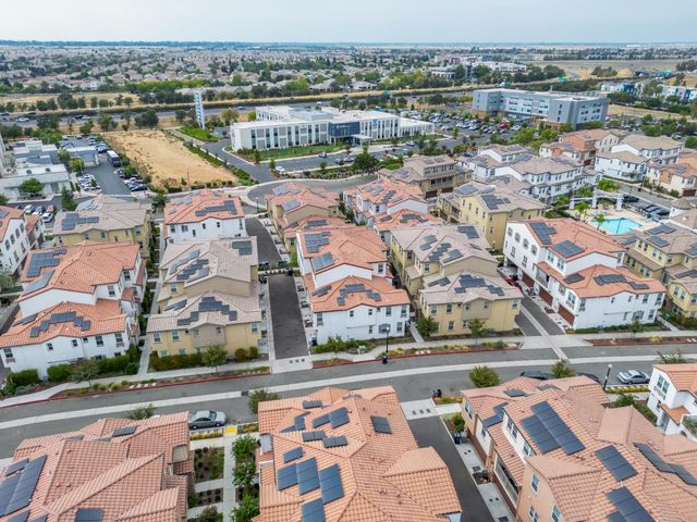 2944 Valbonne Walk, Sacramento, CA 95834