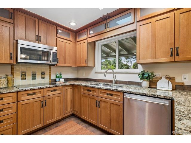 2195 Union Dr, Lakewood, CO 80215