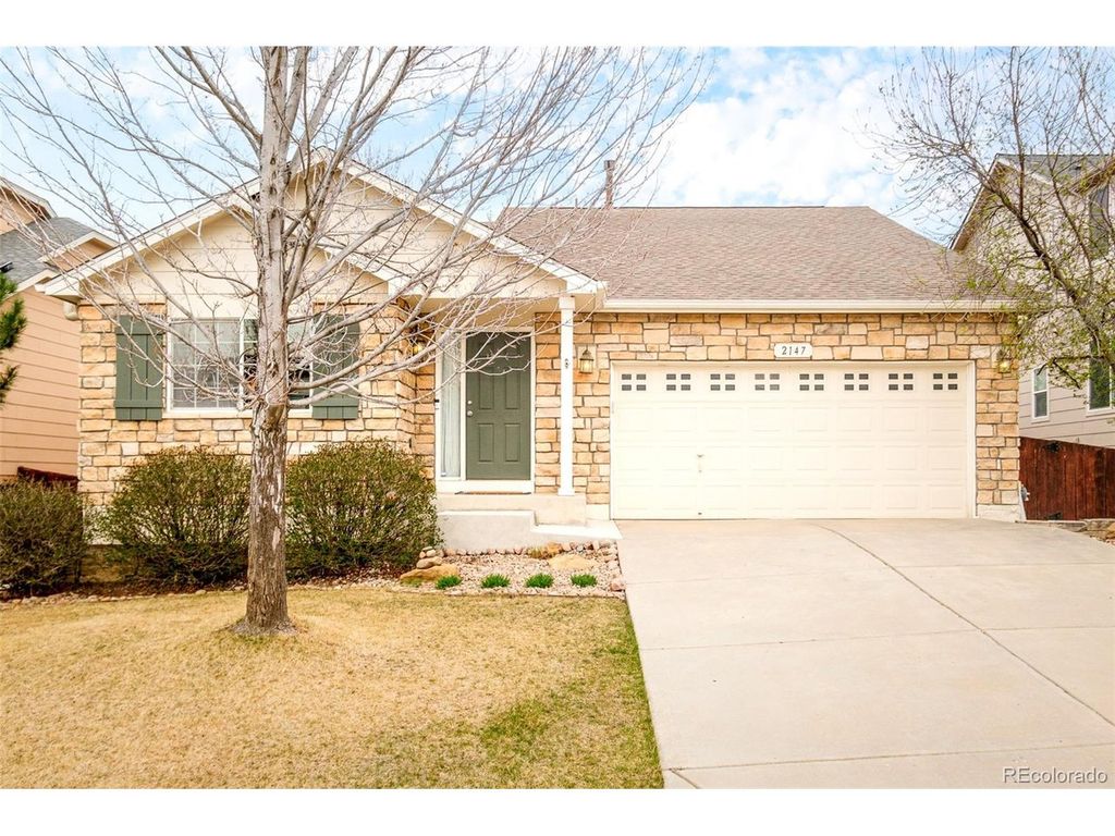 2147 Pinon Cir, Erie, CO 80516