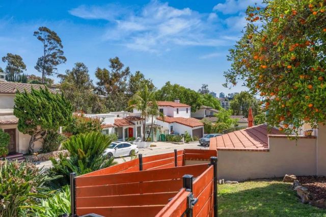 2808 Dove Street, San Diego, CA 92103