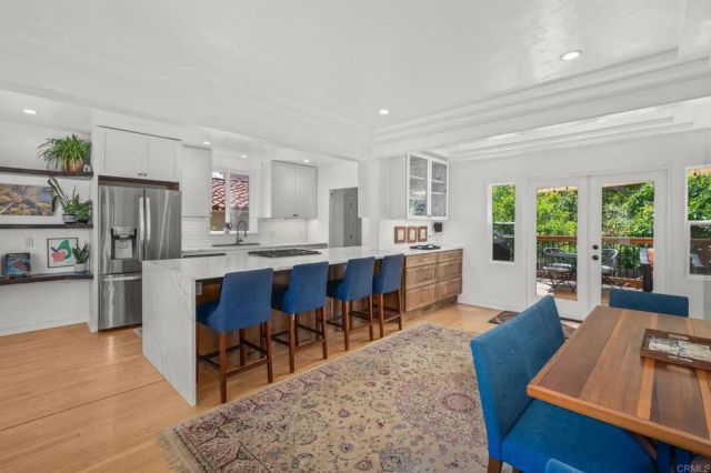 2808 Dove Street, San Diego, CA 92103